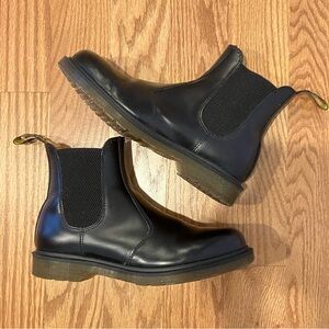 Dr. Martens Chelsea Boots
